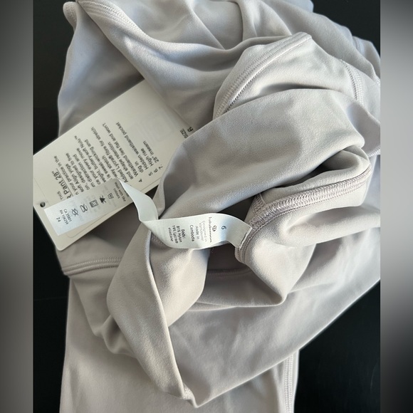 NEW LULULEMON Align HR 28” NWT - Picture 10 of 10